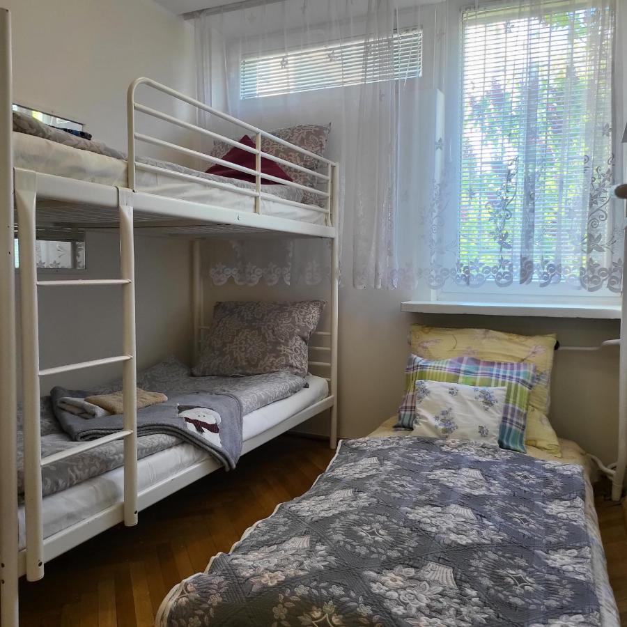 وارسو Spacious Retro Flat Close To National Stadium المظهر الخارجي الصورة